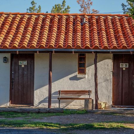 Antelope Lodge Alpine Exterior photo